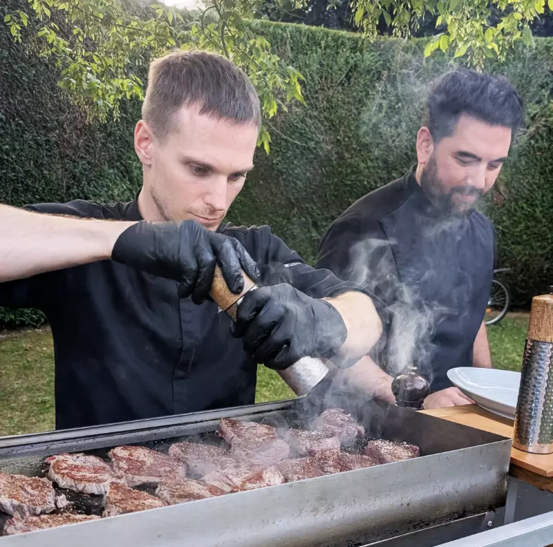 plancha de viandes & poissons selectionnées samcook traiteur idf