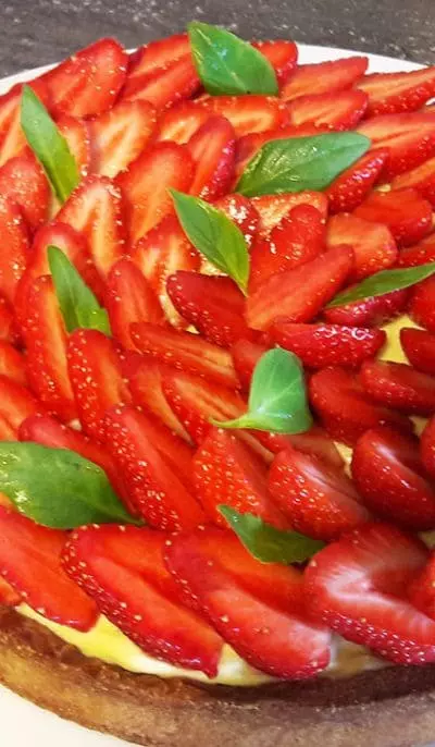 Tarte-aux-fraises-gourmande-Samcook-traiteur-IDF